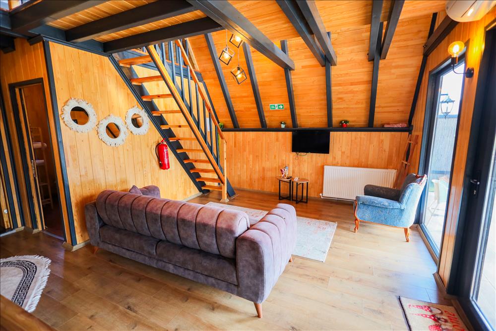 listing card gallery