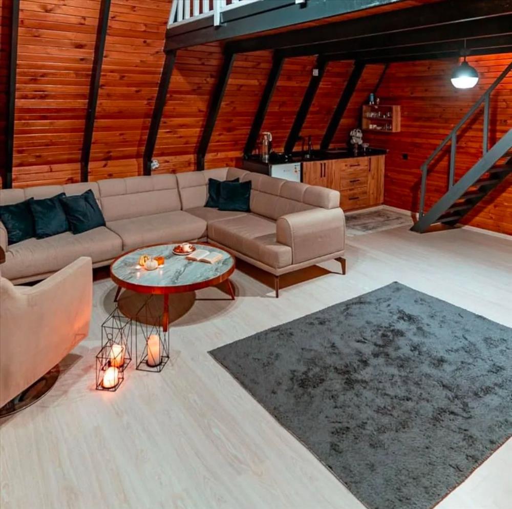 listing card gallery