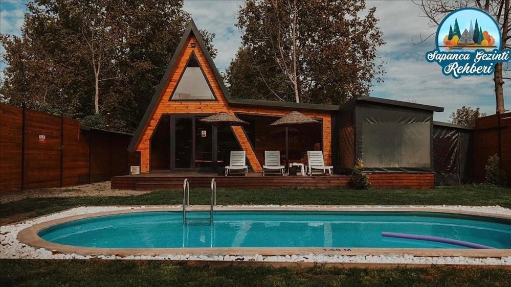 listing card gallery