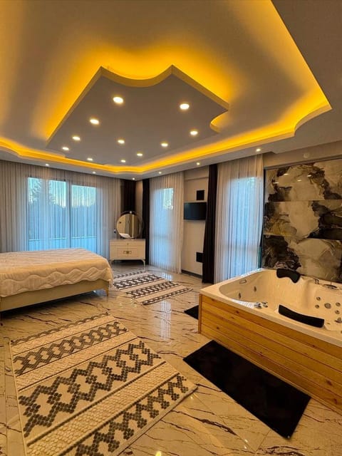 listing card gallery